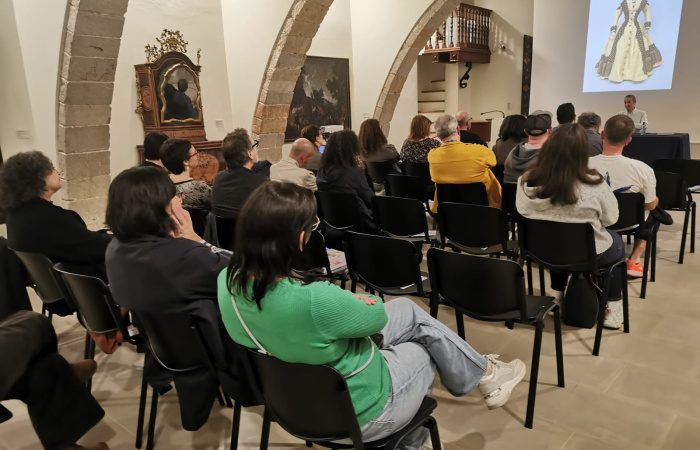 Presentació catàleg Nines i joguines. Col·lecció Lola Anglada