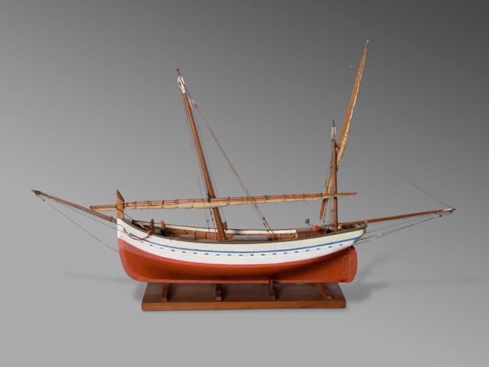 Model de barca de mitjana, Isabel (Model of small boat, Isabel)