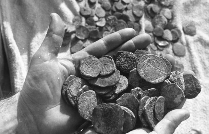 Monedes trobades l'any 1962 al fons marí de Sitges procedents d'un enfonsament de 1642